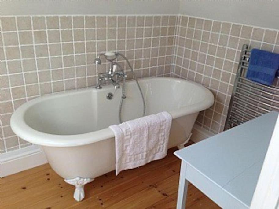 Amazing Seaside Loft Apartment With Sea Views . 세넨 코브 외부 사진
